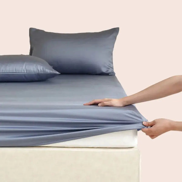 Drap-housse uni en soie de mûrier couleur bleu