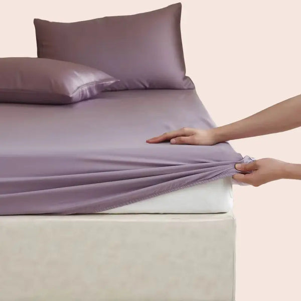 Drap-housse uni en soie de mûrier couleur lavande