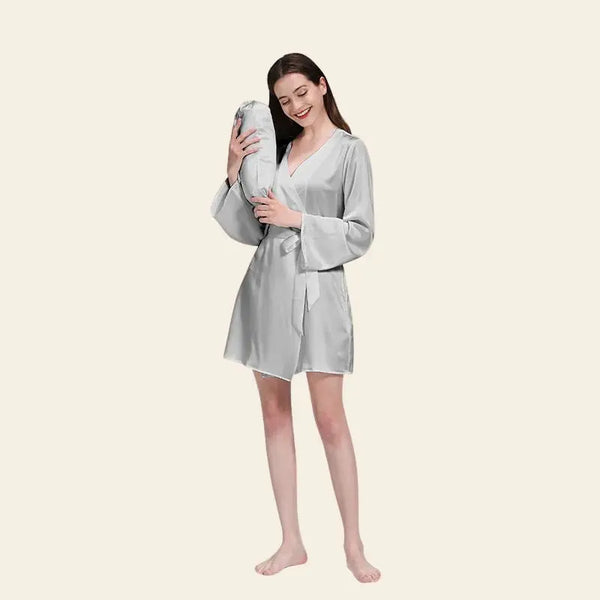 Peignoir court manches longues et ceinture en soie de mûrier gris