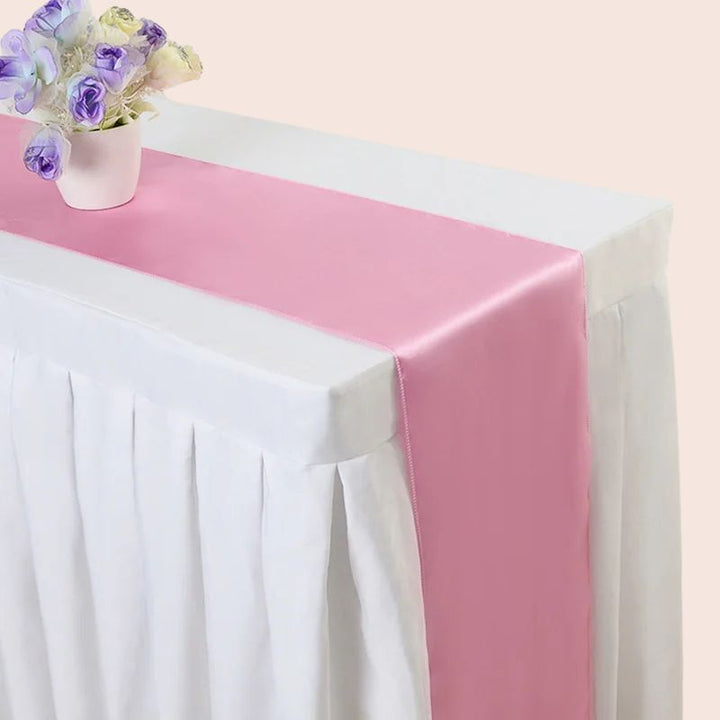 Chemin de table en satin rose