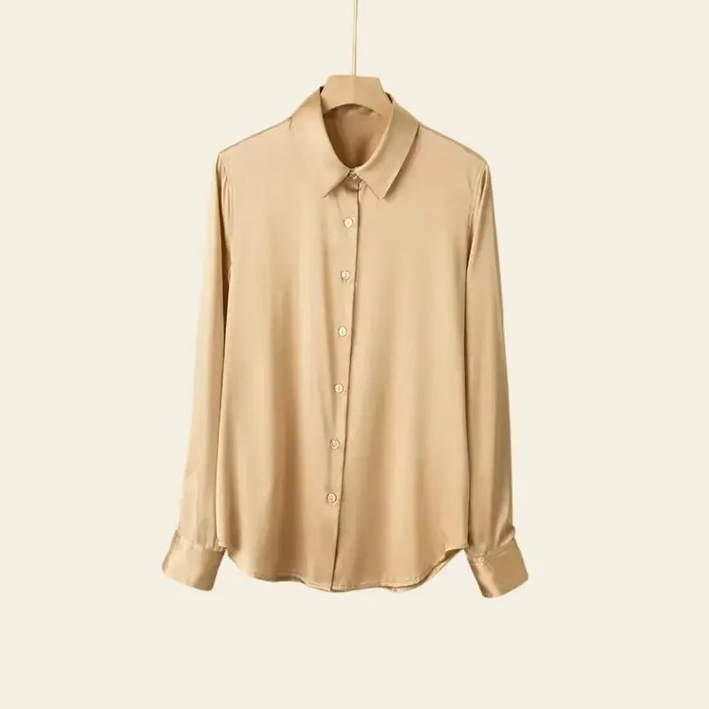 Chemise ample couleur pastel en soie et élasthanne doré