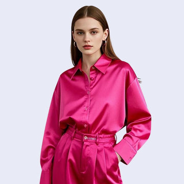 Chemise décontractée rose fushia à col souple brillante en satin