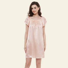 Chemise de nuit courte col carré en soie 19 mommes l Satin Lifestyle