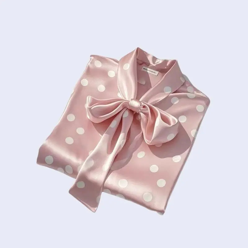 Chemise manches longues à pois col foulard en satin rose