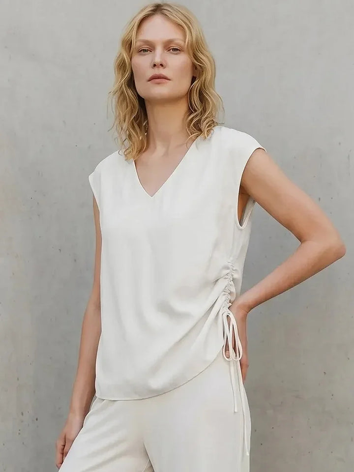 Chemisier col V sans manches en satin - Satin Lifestyle