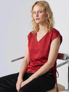 Chemisier col V sans manches en satin - Satin Lifestyle