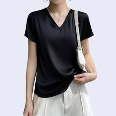 Chemisier col V uni en satin brillant noir