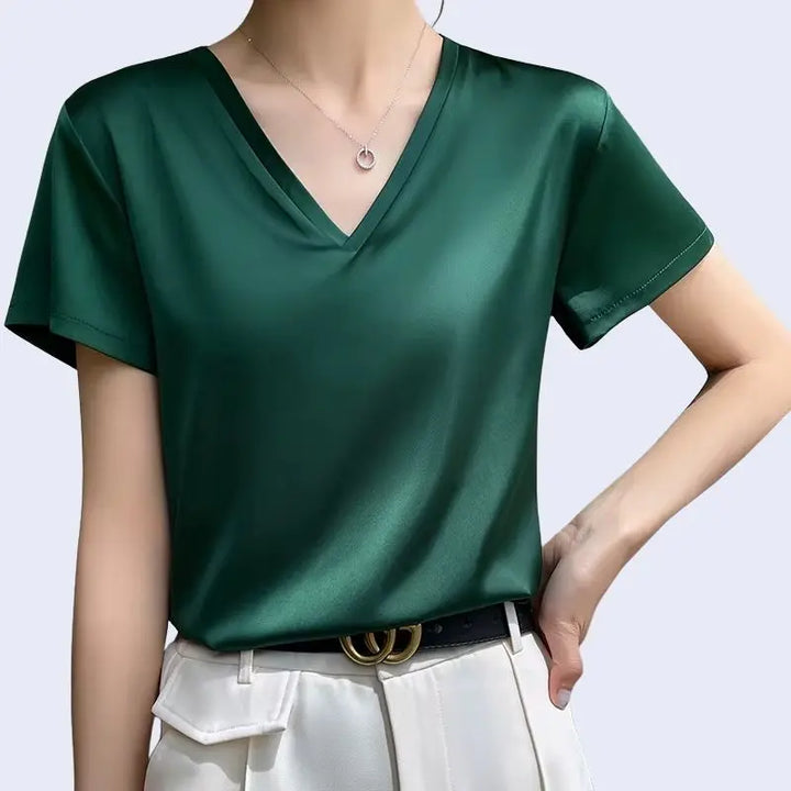 Chemisier col V uni en satin brillant vert