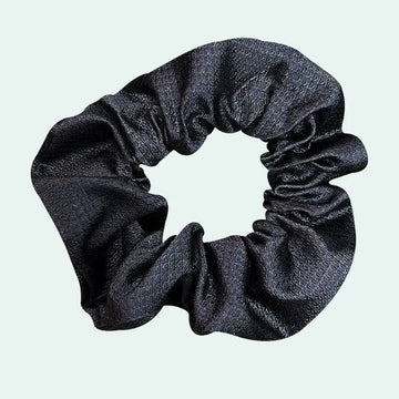 Chouchou en soie de mûrier 25 mommes bleu à reflets