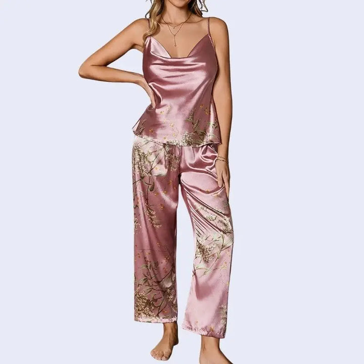 Débardeur et pantalon brillant imprimé floral en satin rose