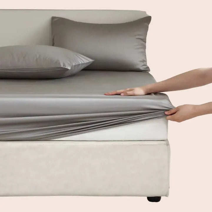 Drap-housse uni en soie de mûrier couleur grise