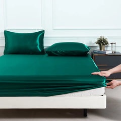 Drap-housse en satin brillant et taies d'oreillers vert émeraude l Satin Lifestyle