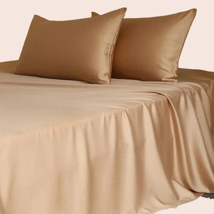 Drap plat uni en soie de mûrier couleur camel