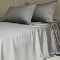 Drap plat uni en soie gris