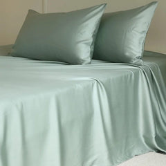 Drap plat uni en soie vert menthe