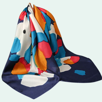Foulard carré en satin motif taches multicolore bleu