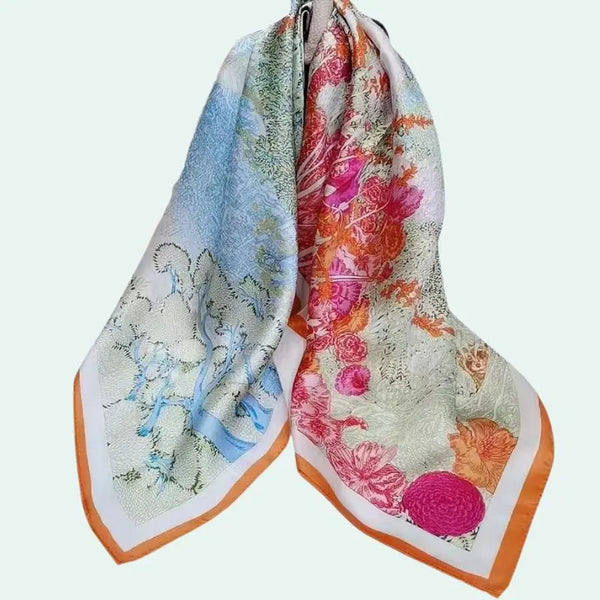 Foulard carré pure soie motif floral multicolore