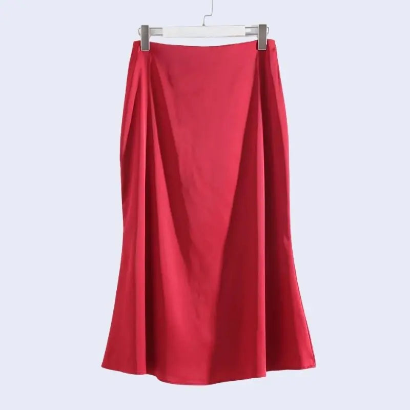 Jupe taille haute sirène mat en satin couleur rouge