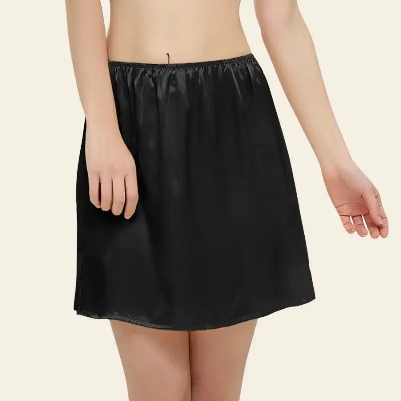 Jupon lisse en soie de mûrier couleur noire