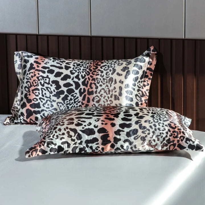 Parure de lit complète motifs jungle en soie | Satin Lifestyle
