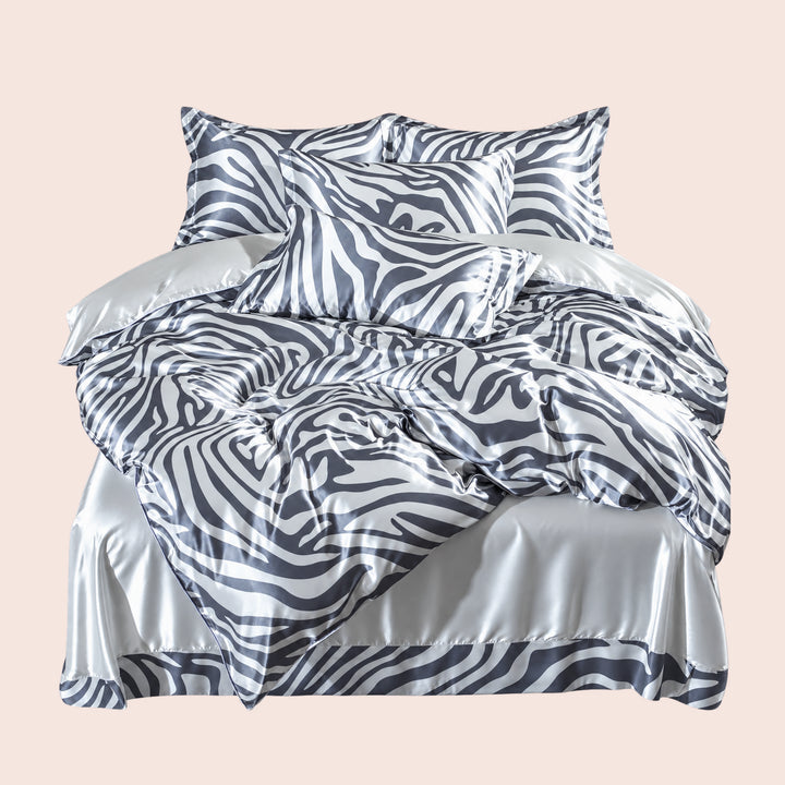 Parure de lit complète motifs jungle en soie | Satin Lifestyle