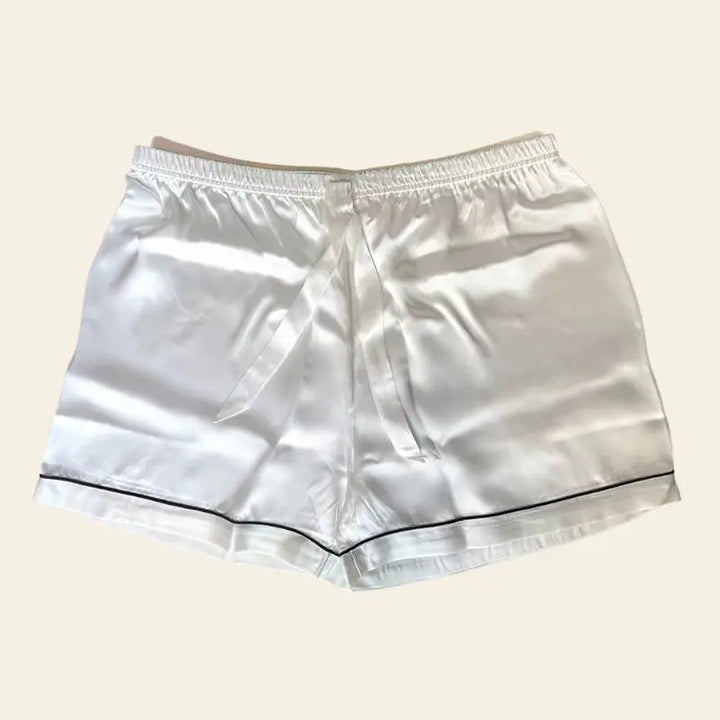 Short blanc du pyjama 2 pièces manches courtes en soie de mûrier naturelle