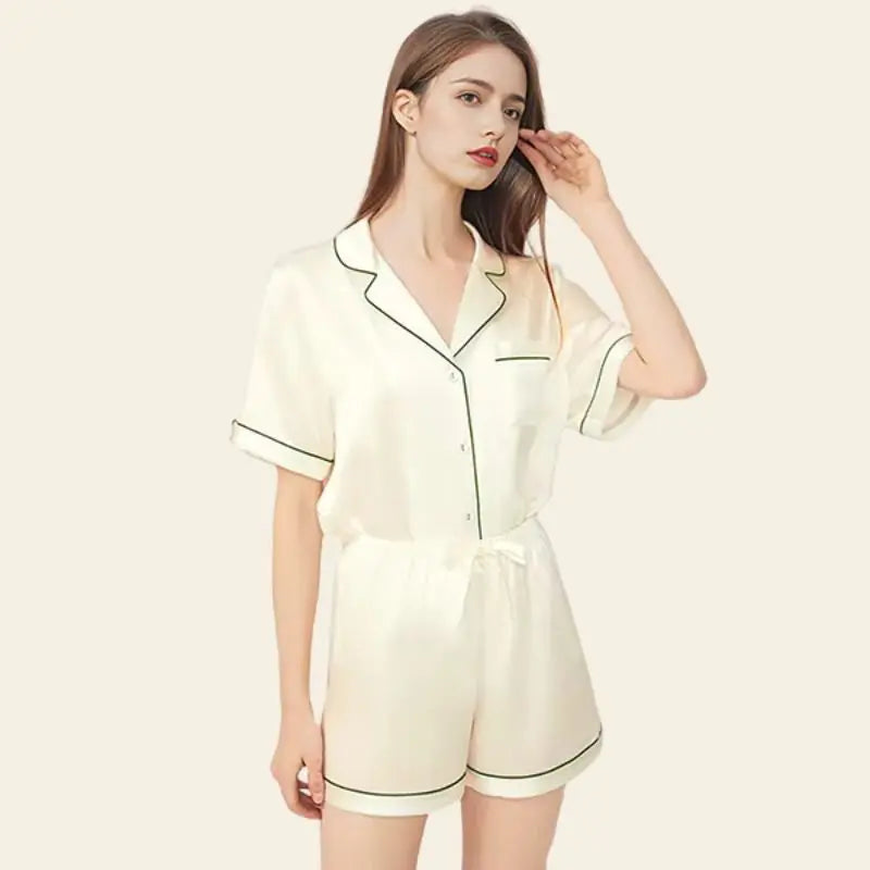Pyjama 2 pièces manches courtes en soie de mûrier naturelle crème
