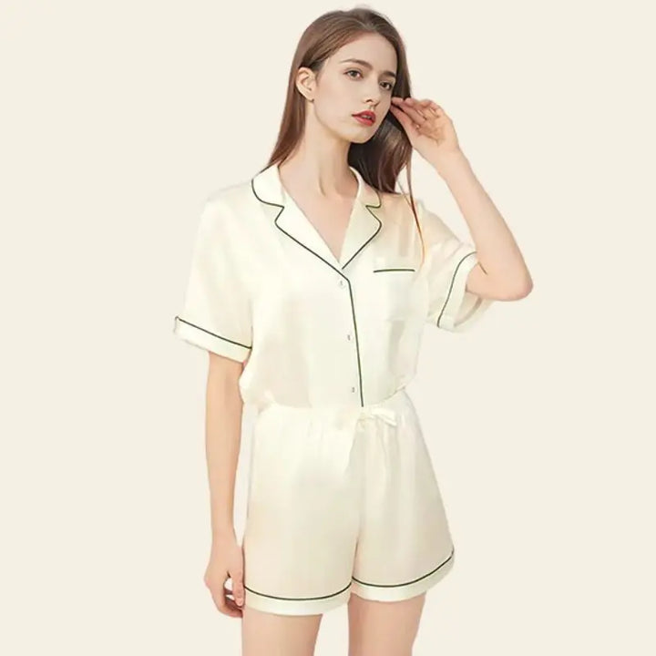 Pyjama 2 pièces manches courtes en soie de mûrier naturelle crème