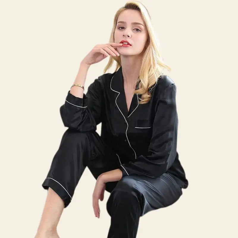 Pyjama en soie de mûrier naturelle 2 pièces couleur noire