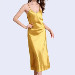 Robe longue élégante unie en satin couleur jaune