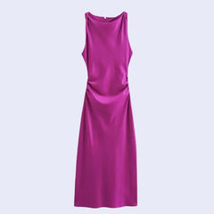 Robe longue sans manches effet plissée en satin couleur rose fushia