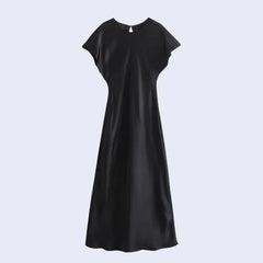 Robe longue unie manches chauve-souris en satin couleur noire