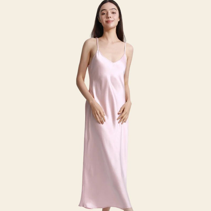 Robe de nuit longue unie en soie véritable rose