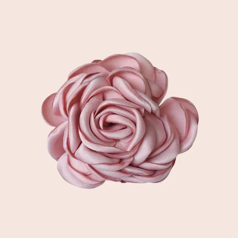 Roses ouvertes artificielles en satin de soie rose