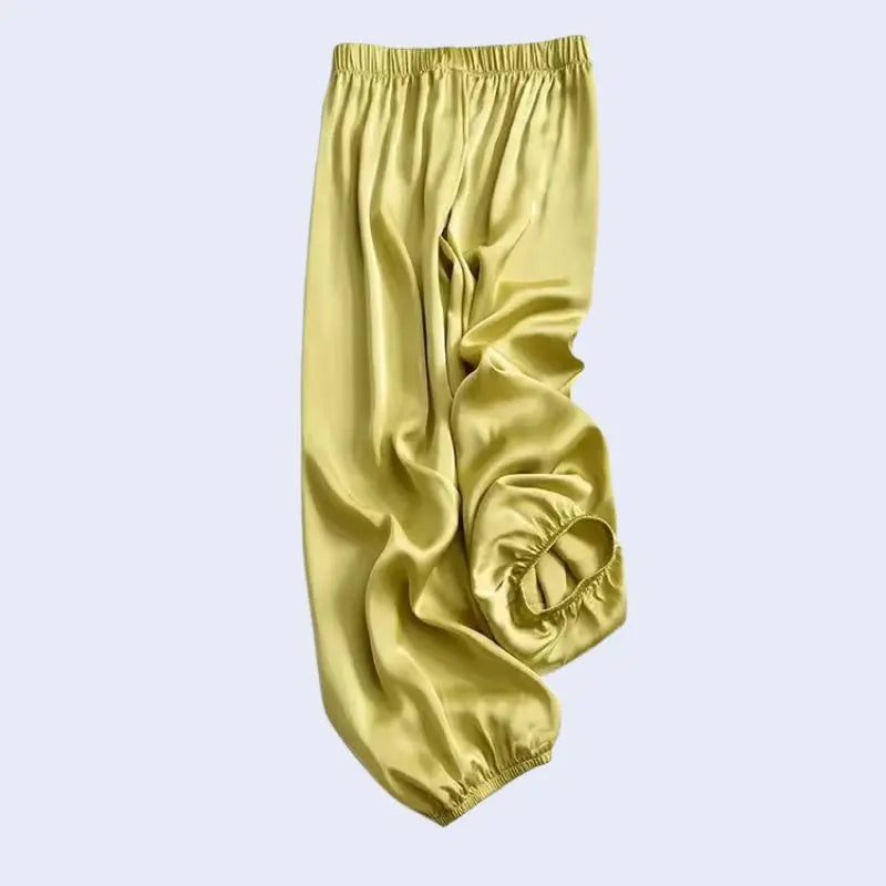 Sarouel brillant chevilles en satin jaune moutarde